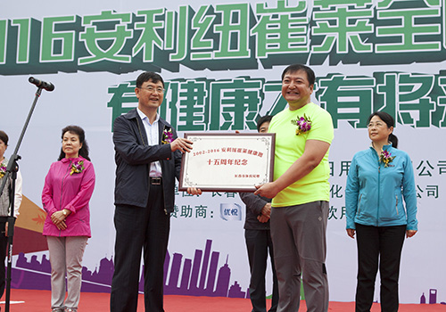 28120121zg8x.jpg