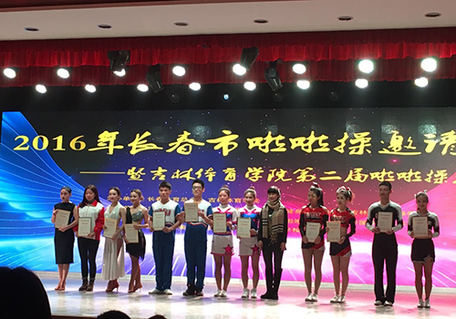 20085528agp0.jpg